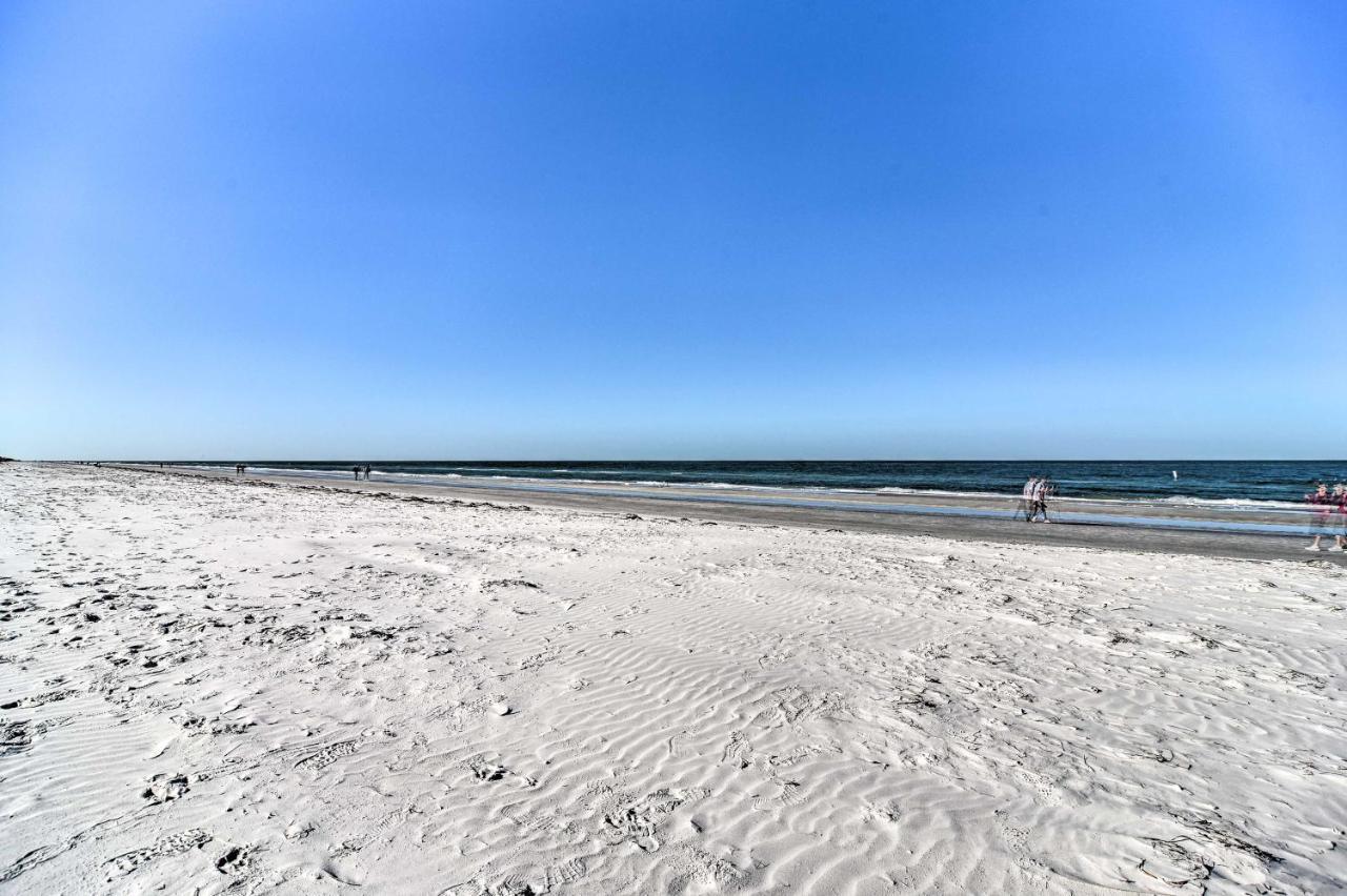 Holiday home Indian Rocks - 2 Blocks To Beach!