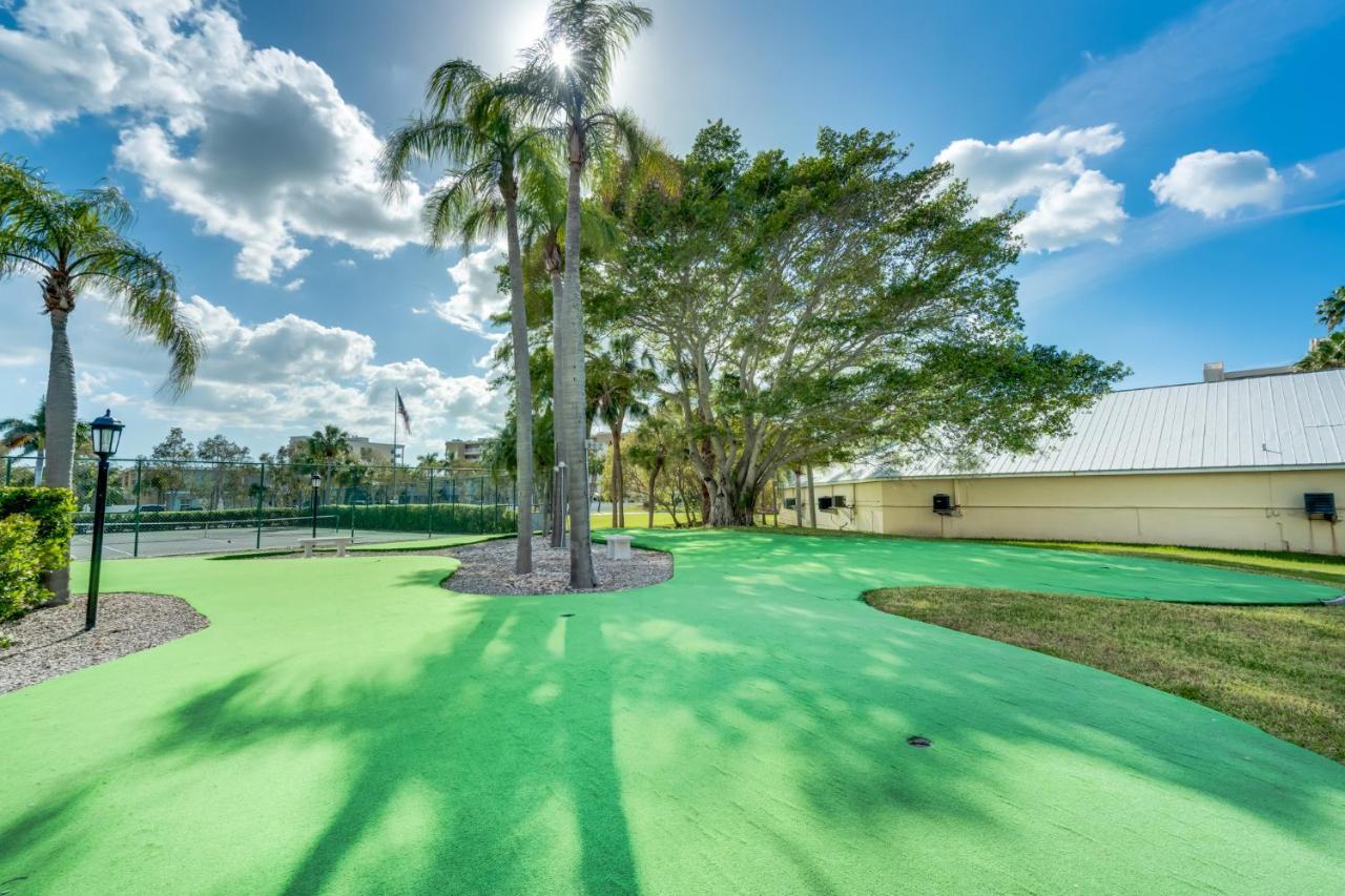 Bay Shores Yacht & Tennis 208, 2 Bedrooms, Sleeps 6, Heated Pool, Spa, Bay View Clearwater Beach