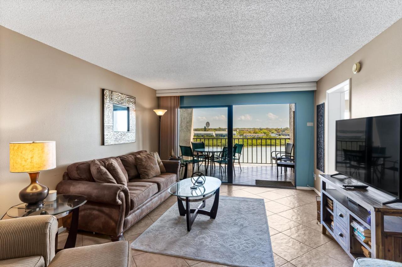 Sea Club #405 Apartment