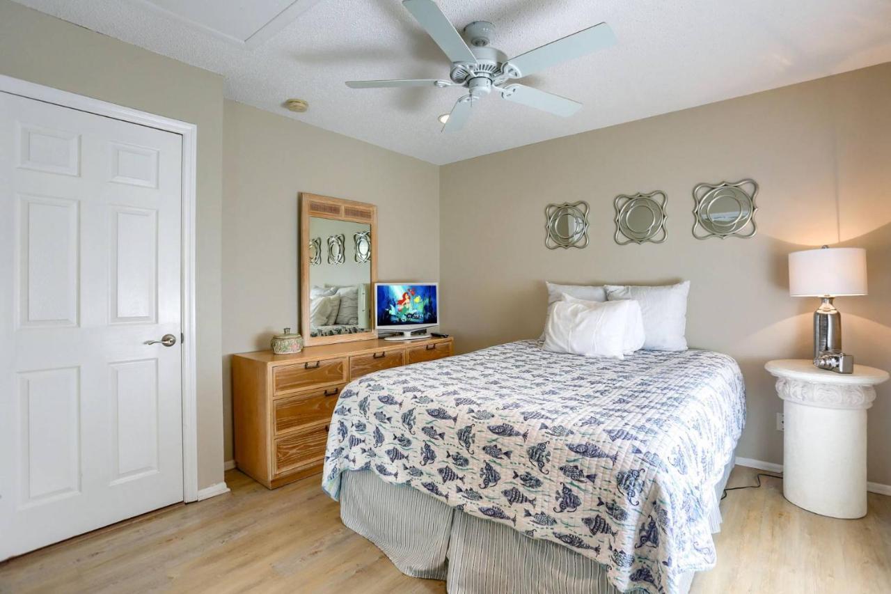 Cypress-n-sun B-2 Holiday home