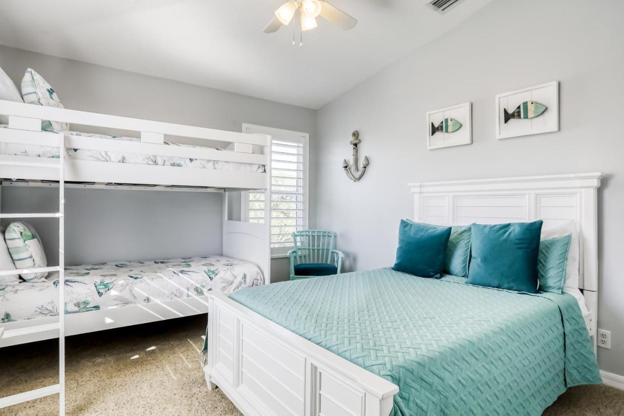 Apartment Gulf Getaway