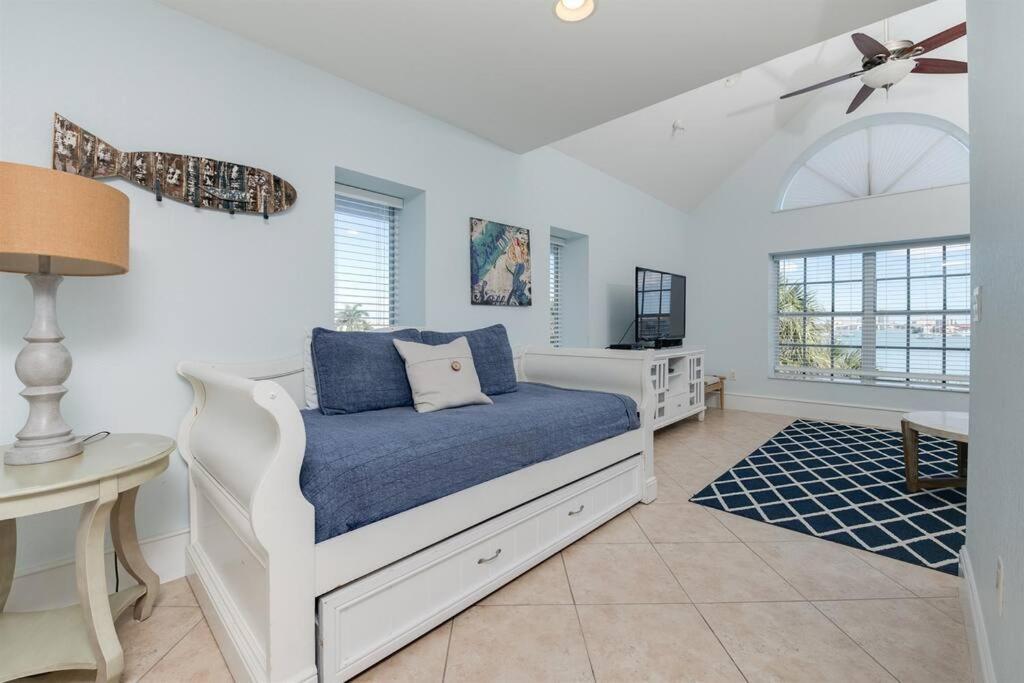 Apartment Haven In South Clearwater