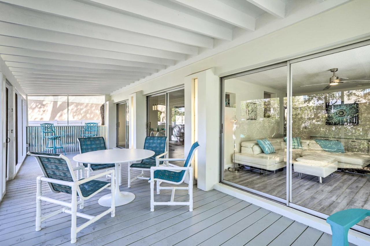 Tropical Waterfront Location! * Clearwater Beach