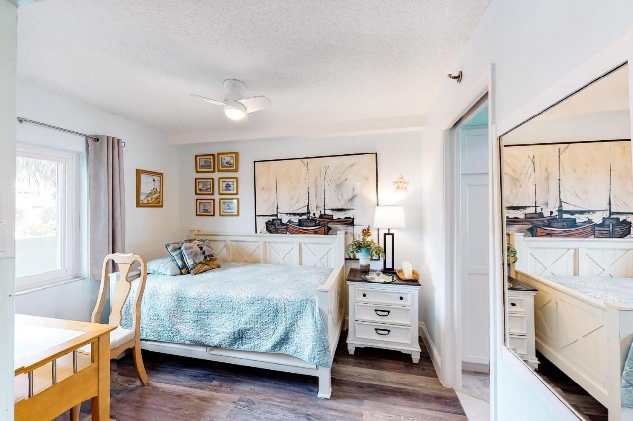 Castle I - 301 Apartment