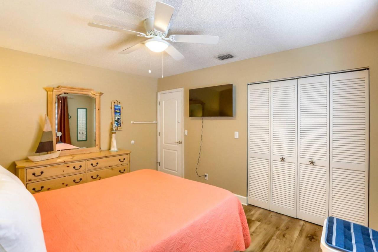 Holiday home Cypress-n-sun B-3