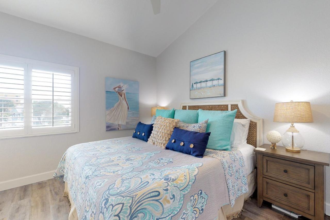 Intercoastal 203 Hotel