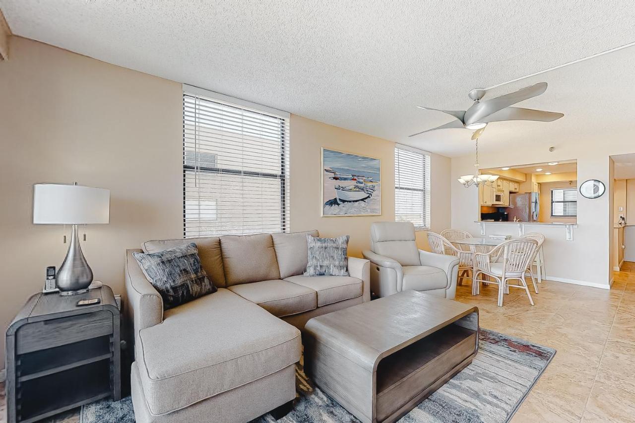 Quiet Waters D4 Apartment Clearwater Beach
