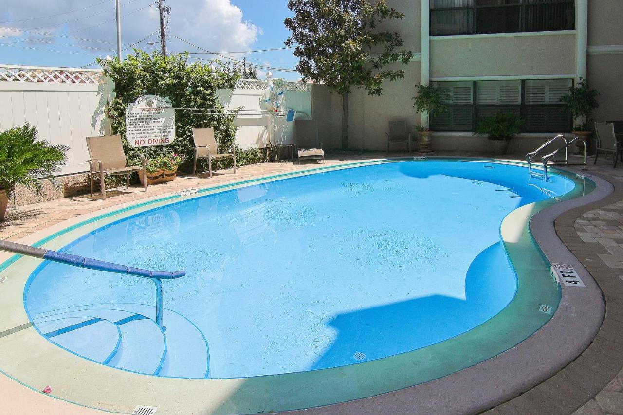 Belleair Sands 107 * Clearwater Beach