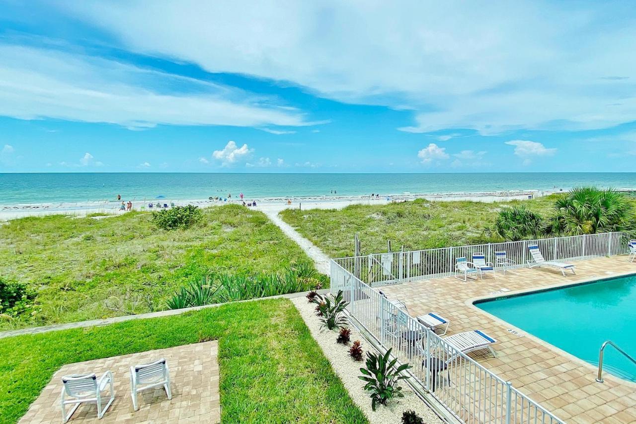 Sea Isle Villas F *