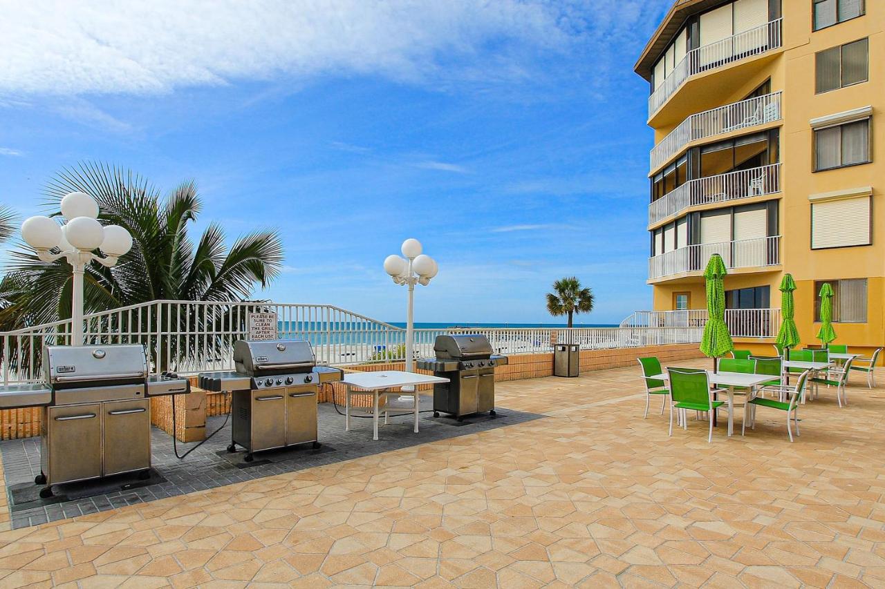 Apartment 2402 *