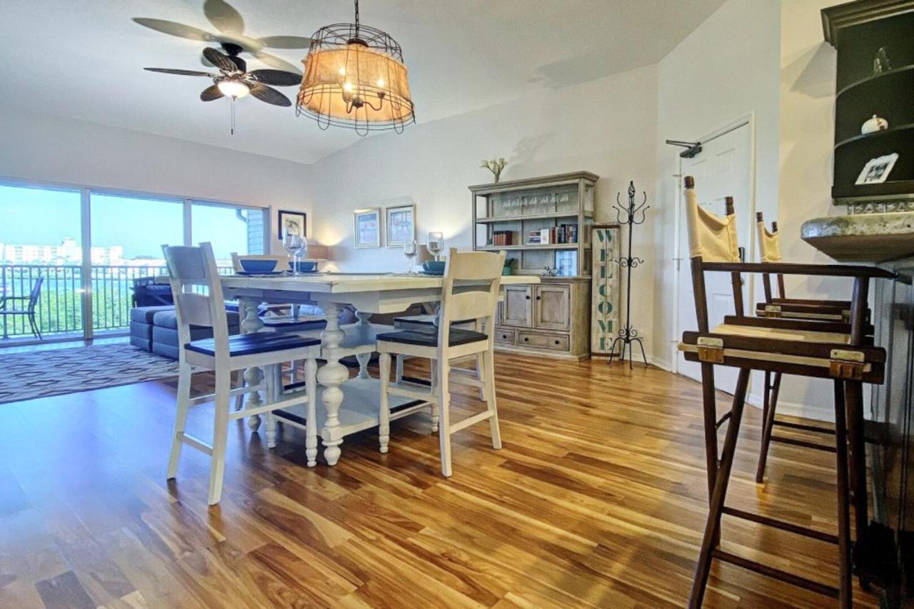 Mariner's Pointe 503 Apartment