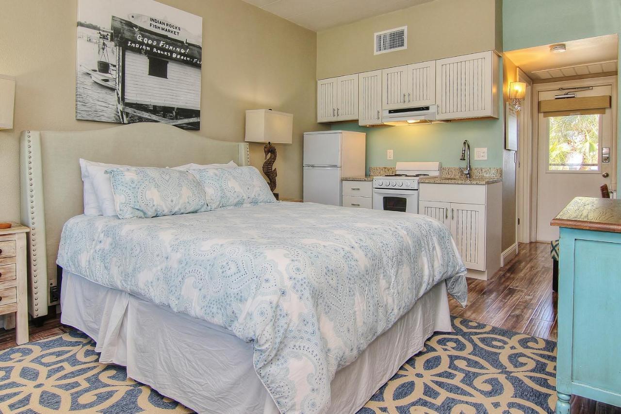 Bungalow Beach Place 7 Clearwater Beach