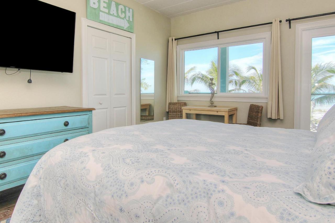 Bungalow Beach Place 7 Hotel