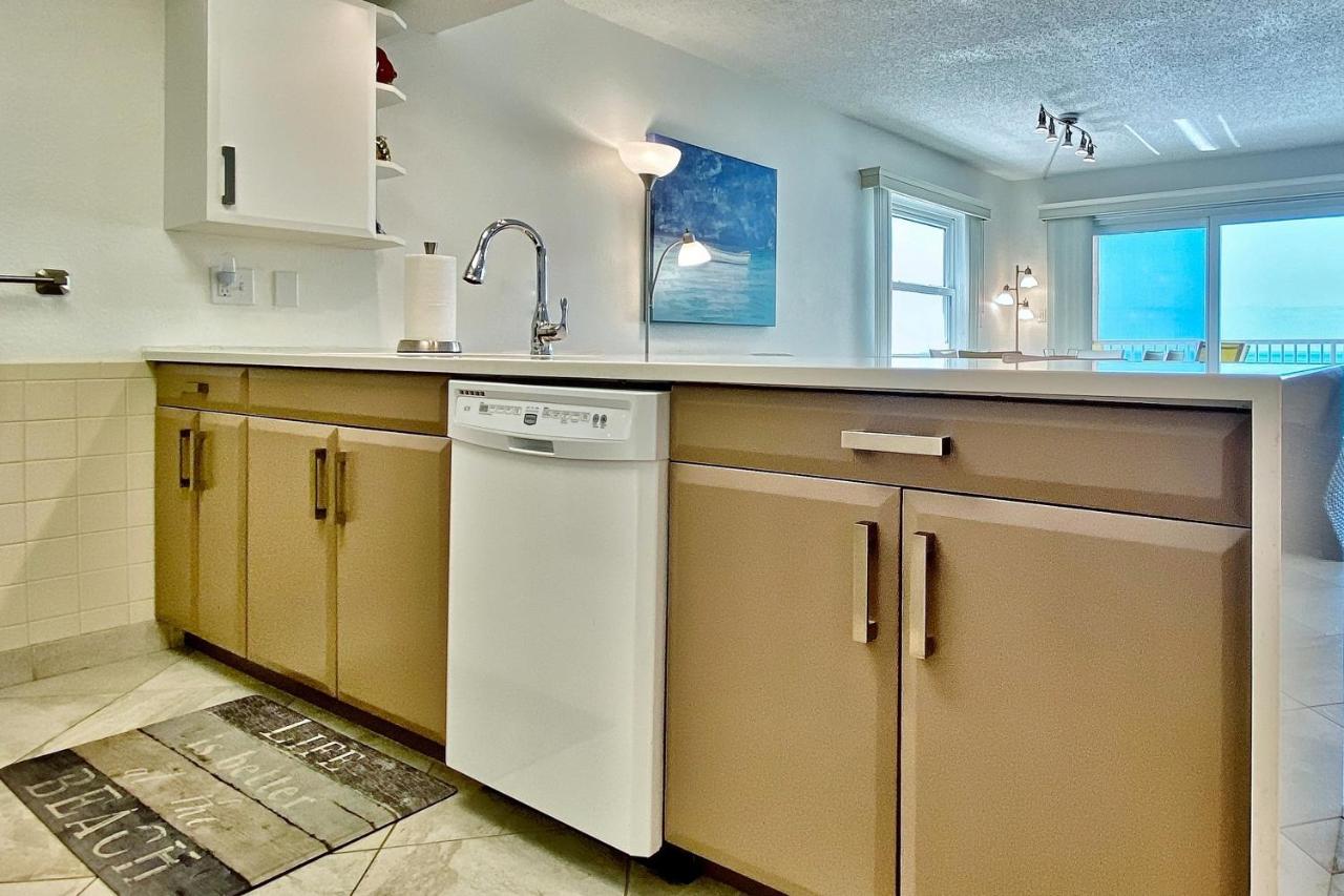Apartment Iii 703