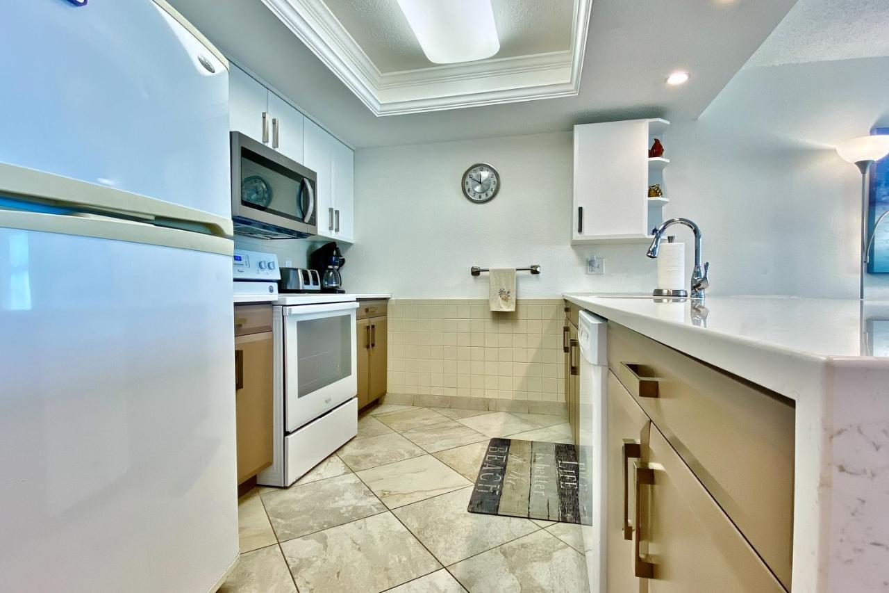Iii 703 Apartment
