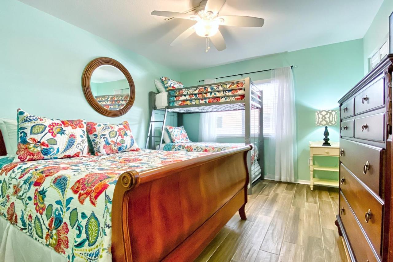 1304 * Clearwater Beach