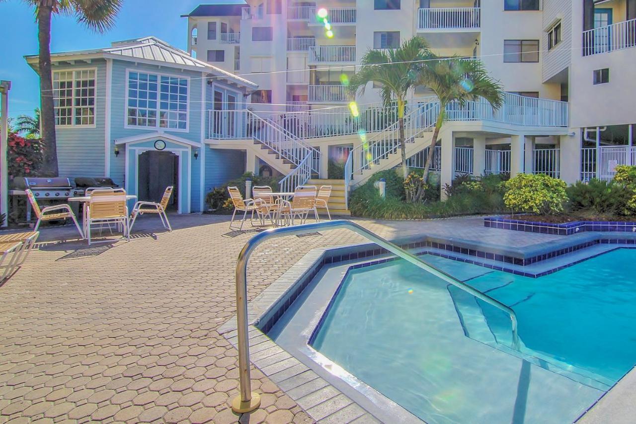 Palms 508 *