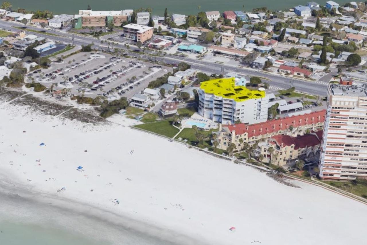Lighthouse Pointe 402 * Clearwater Beach