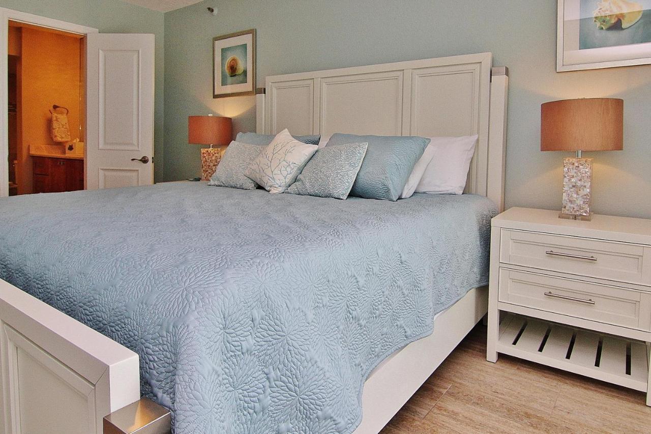 Lighthouse Pointe 402