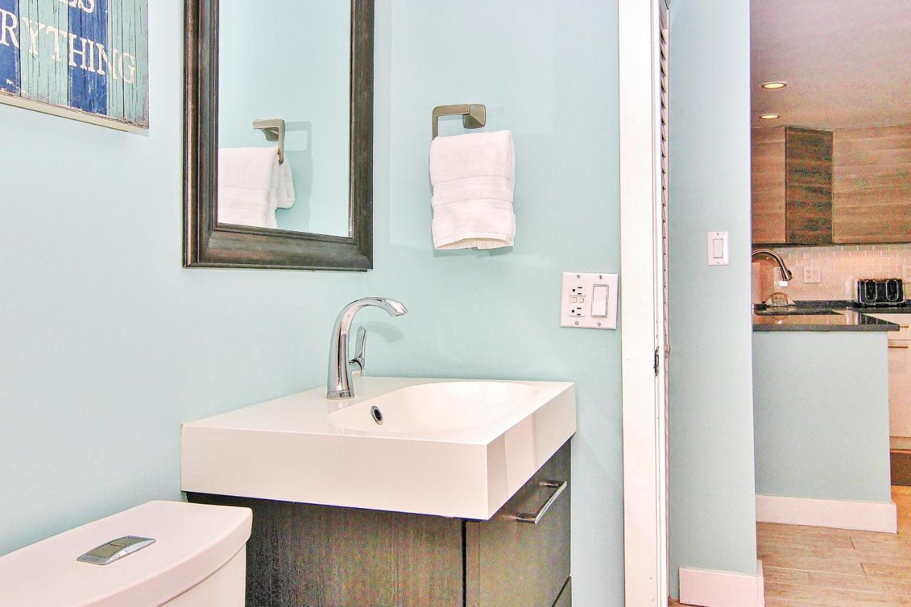Apartment Hamilton House 206