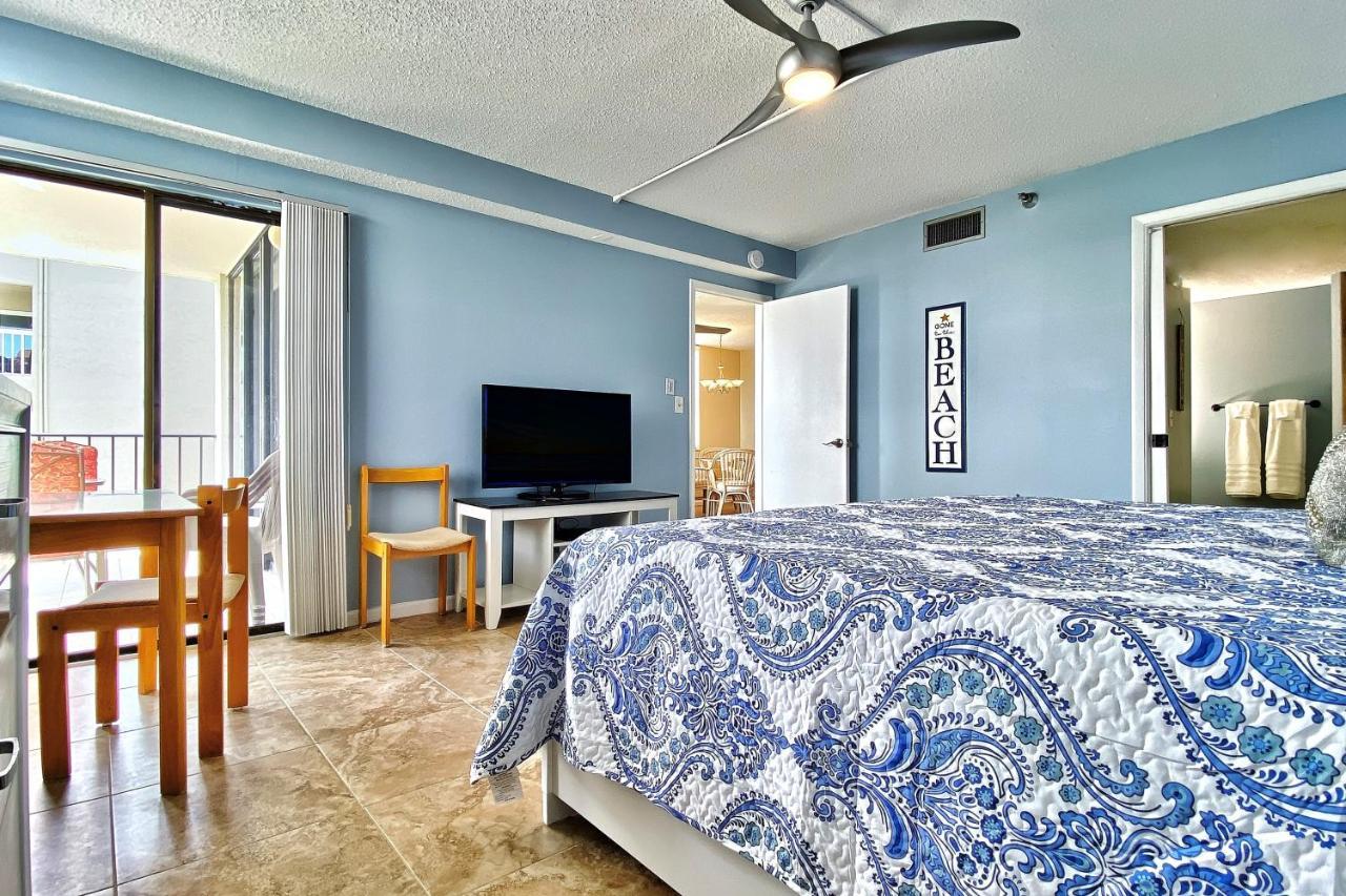 Quiet Waters D4 Apartment Clearwater Beach