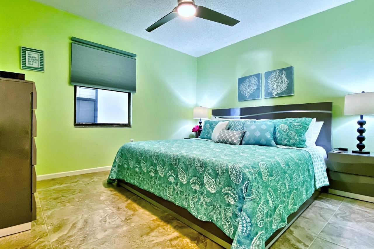 Quiet Waters D4 * Clearwater Beach