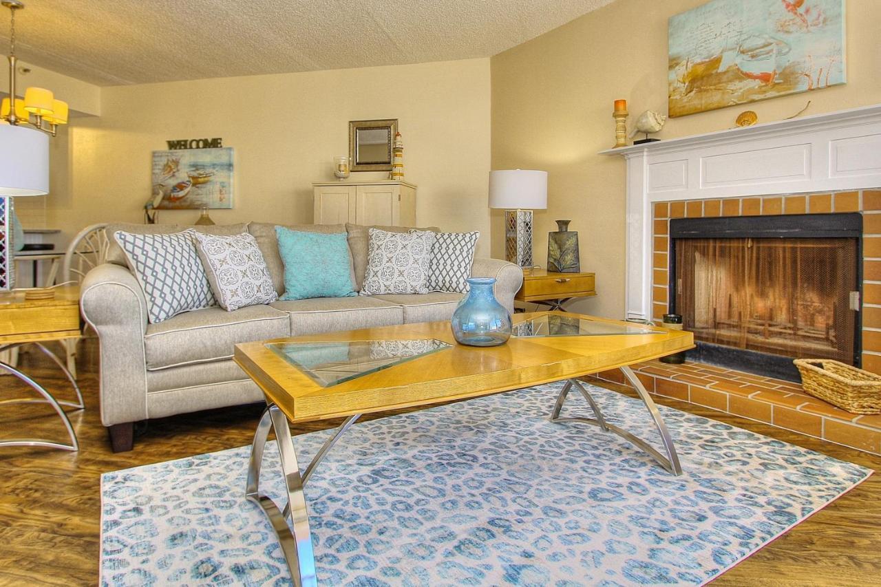 2402 Apartment *
