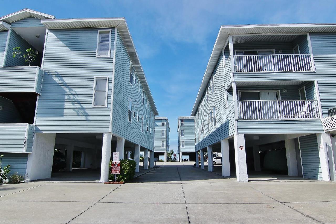 Sea Isle Villas F Hotel