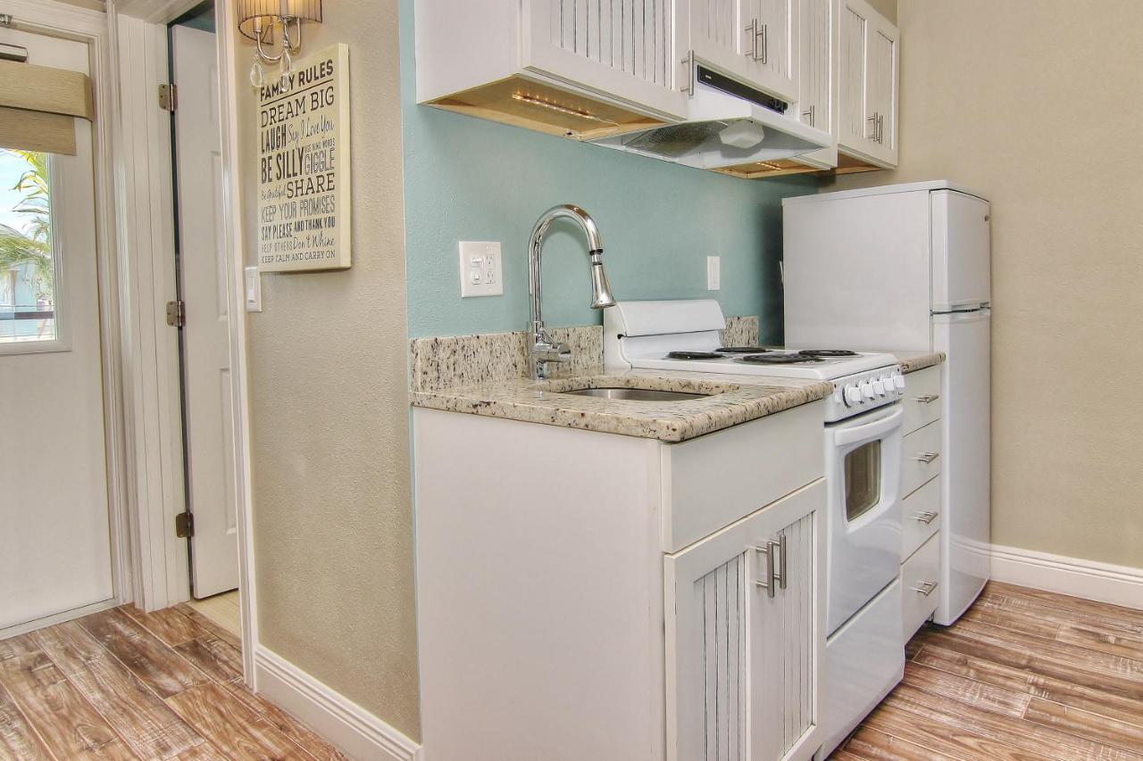 Bungalow Beach Place 6 Clearwater Beach