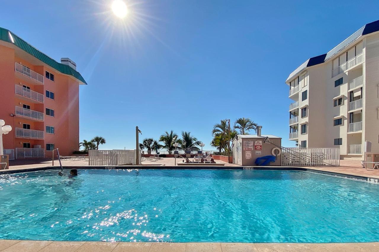 1408 Apartment *