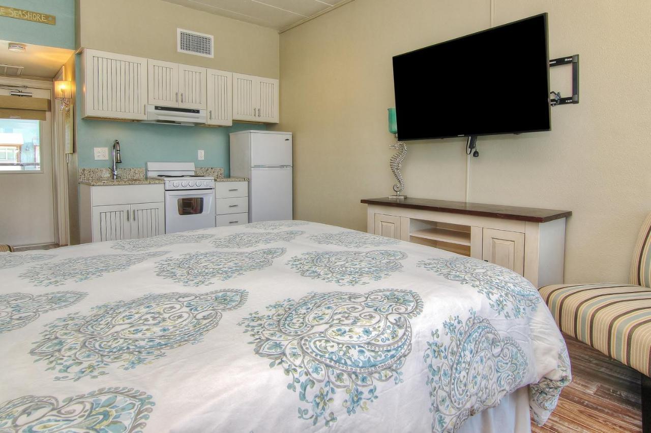 Hotel Bungalow Beach Place 6