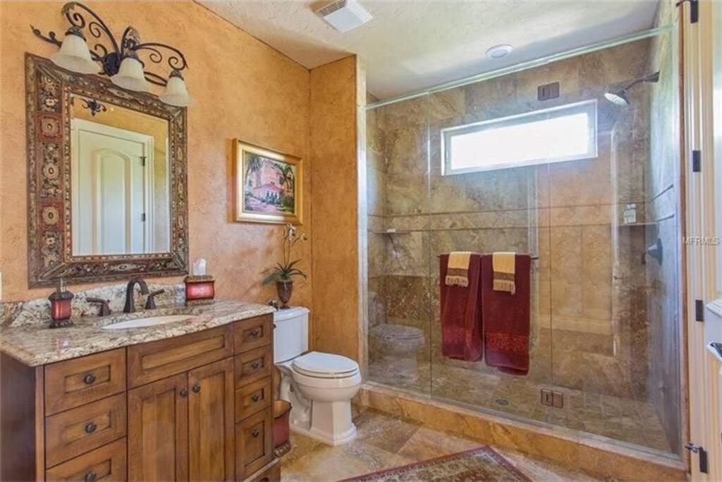 Holiday home Large Mediterranean Oasis - Water Views & Pool