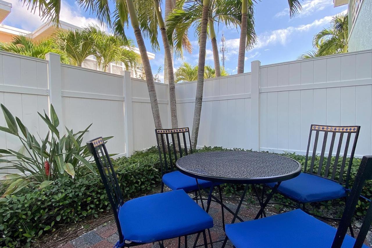 Barefoot Beach E102 Apartment Clearwater Beach