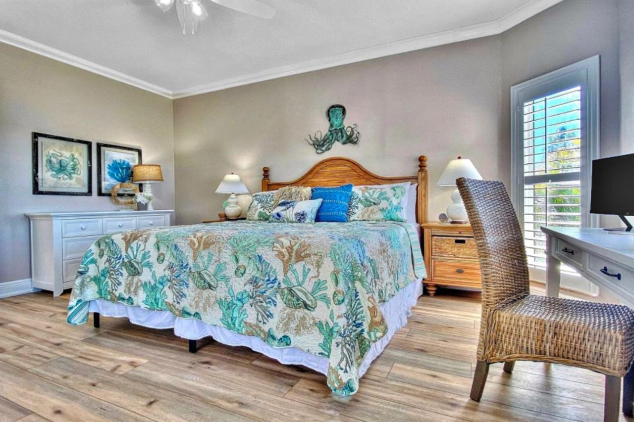 Apartment On The Rocks 1 Clearwater Beach