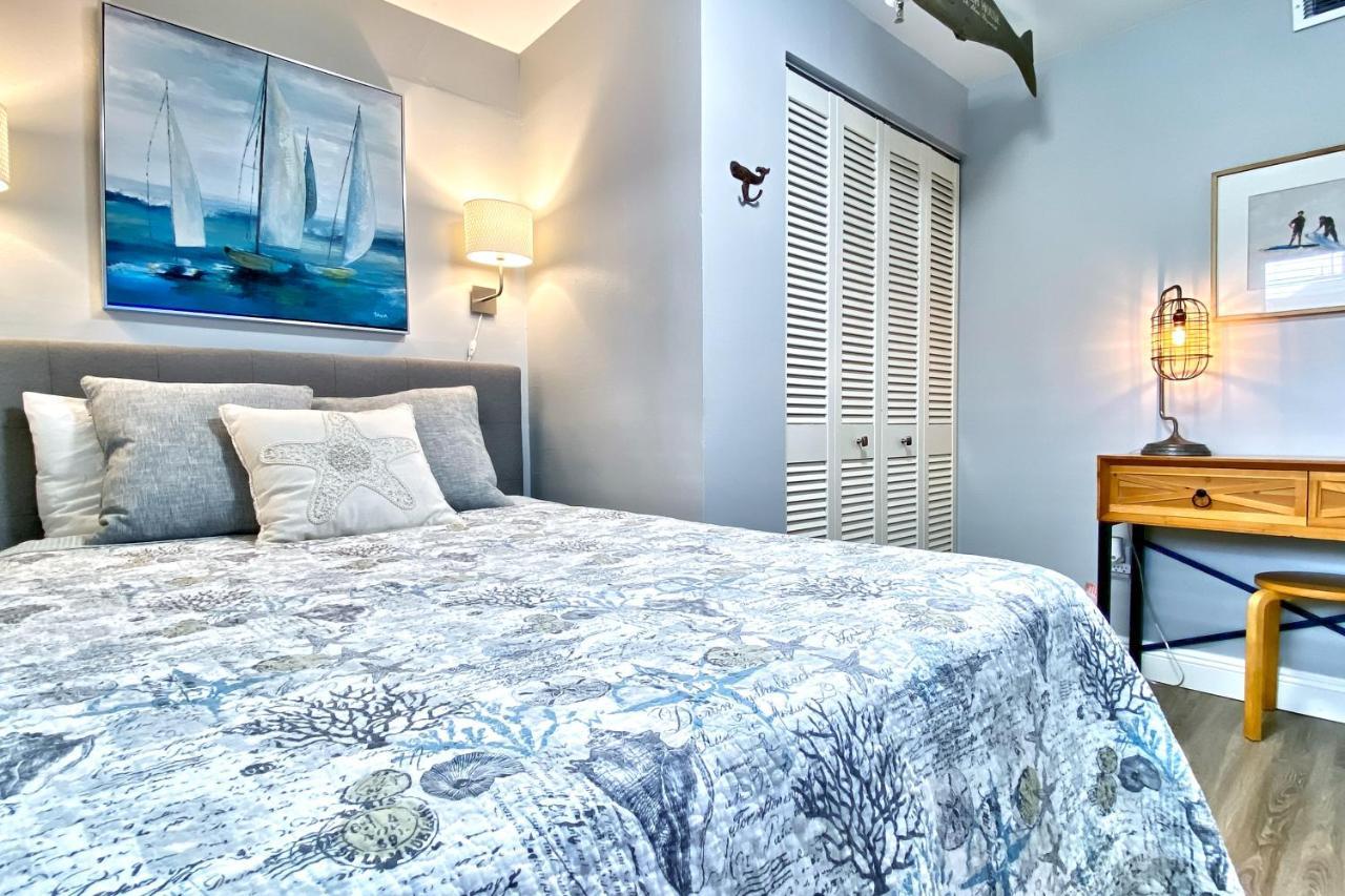 1405 * Clearwater Beach