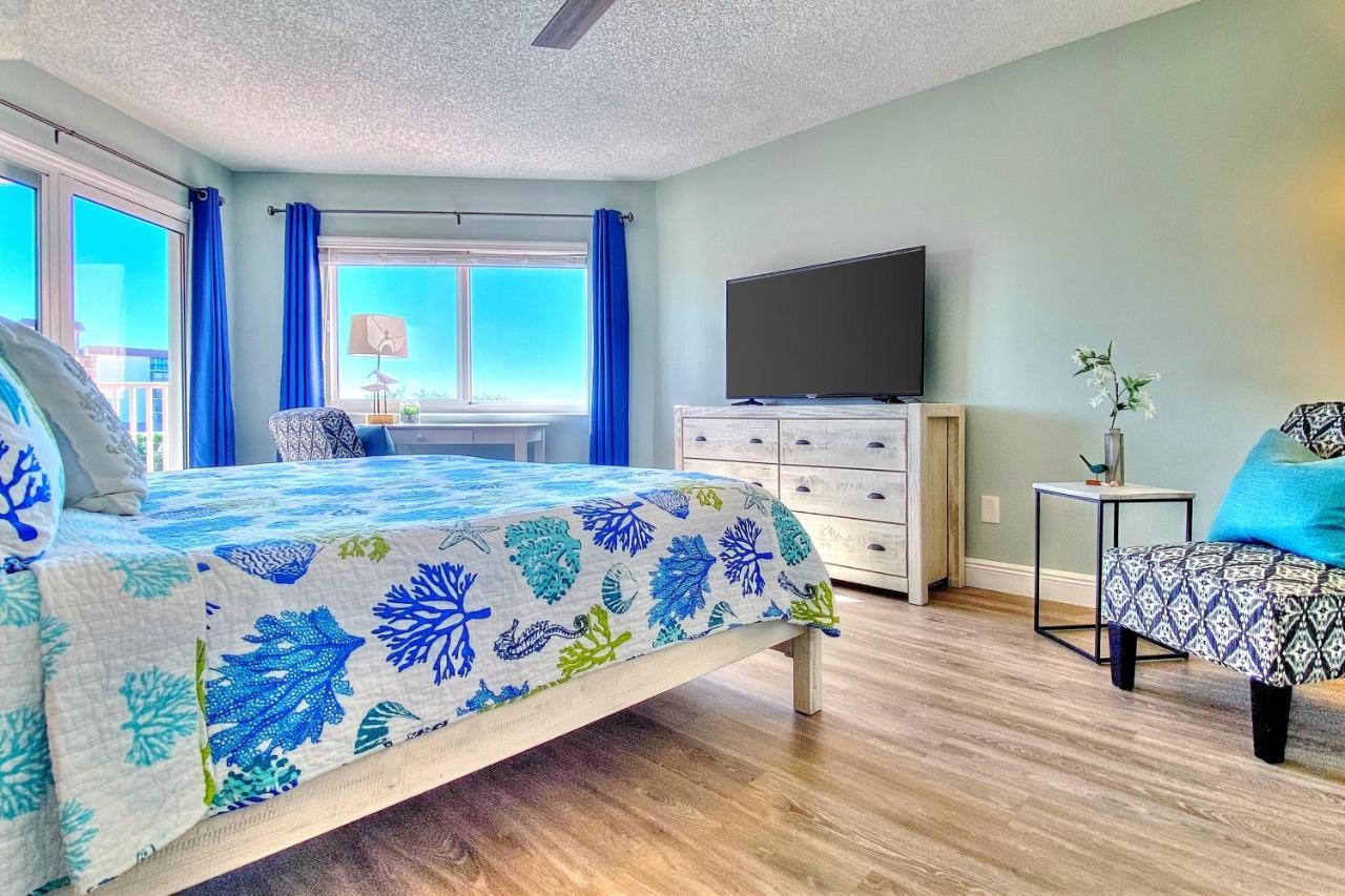 1405 Apartment *