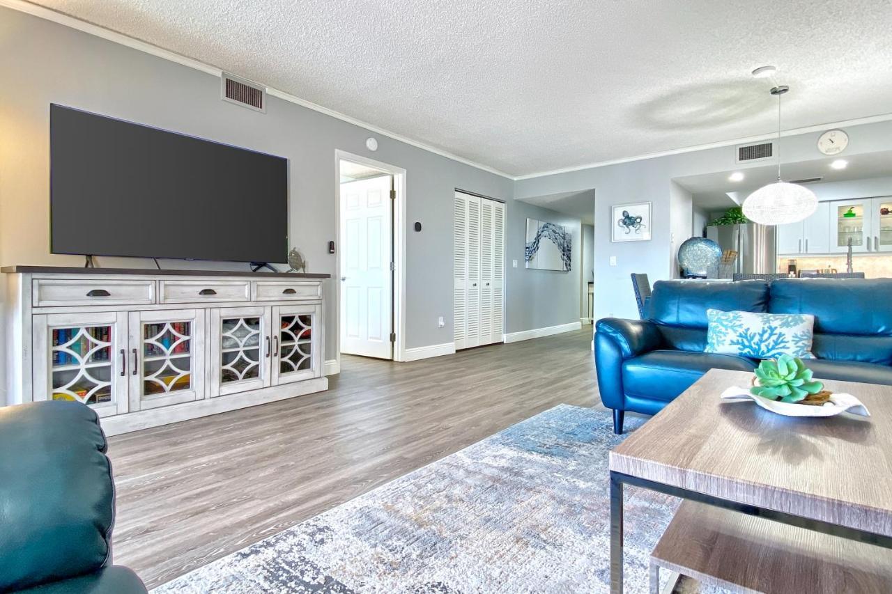 Apartment 1405