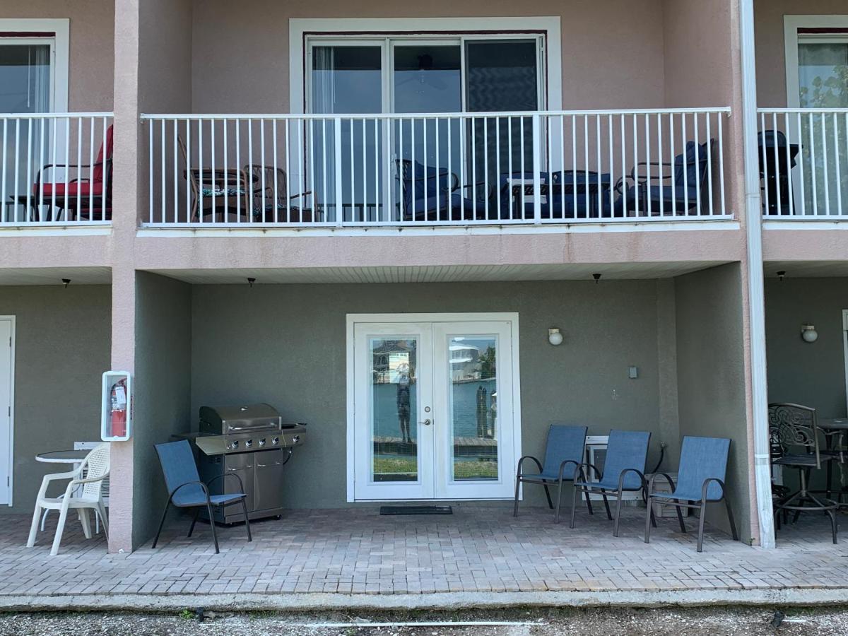 Luxury And Spacious Waterside Getaway Holiday home Clearwater Beach