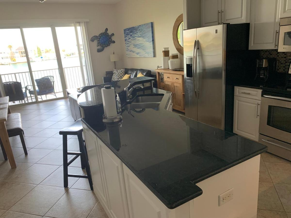 Luxury And Spacious Waterside Getaway Clearwater Beach