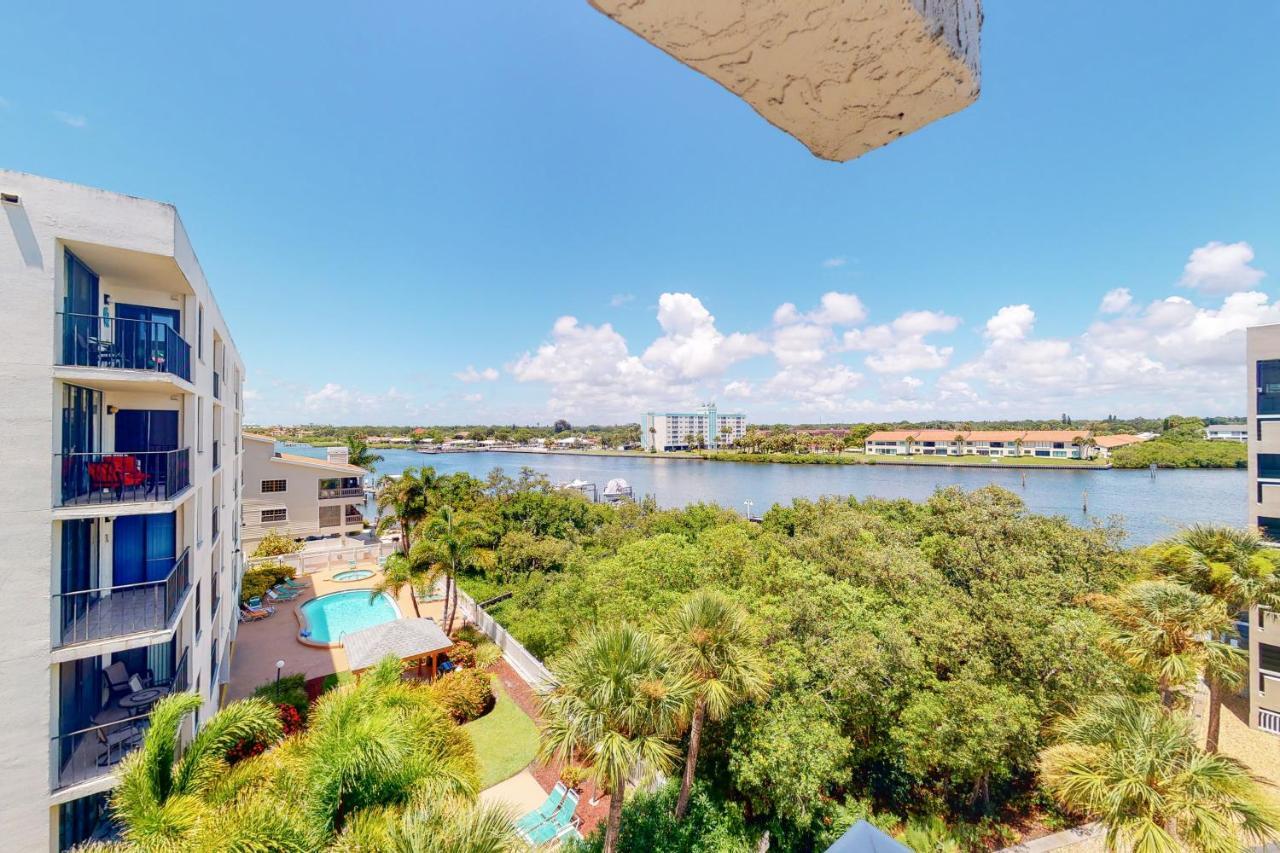 Water View 402 Apartment *