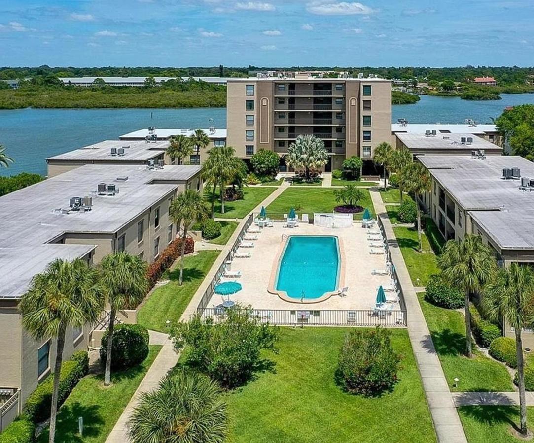 Apartment Sea Club #12 Clearwater Beach