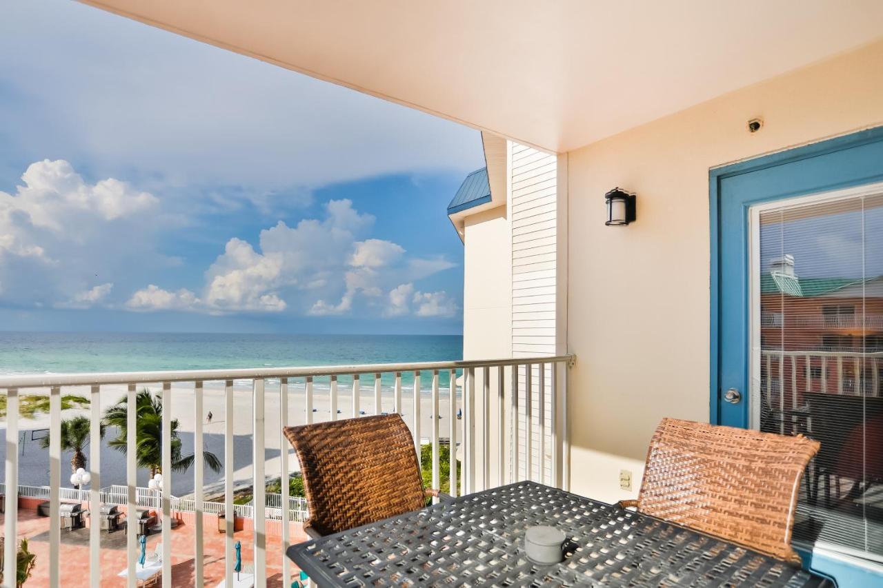 Palms 404 Apartment *