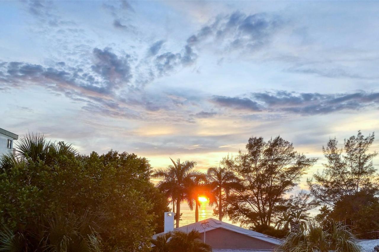 Sea La Vie Sunny Indian Rocks Condo! Clearwater Beach