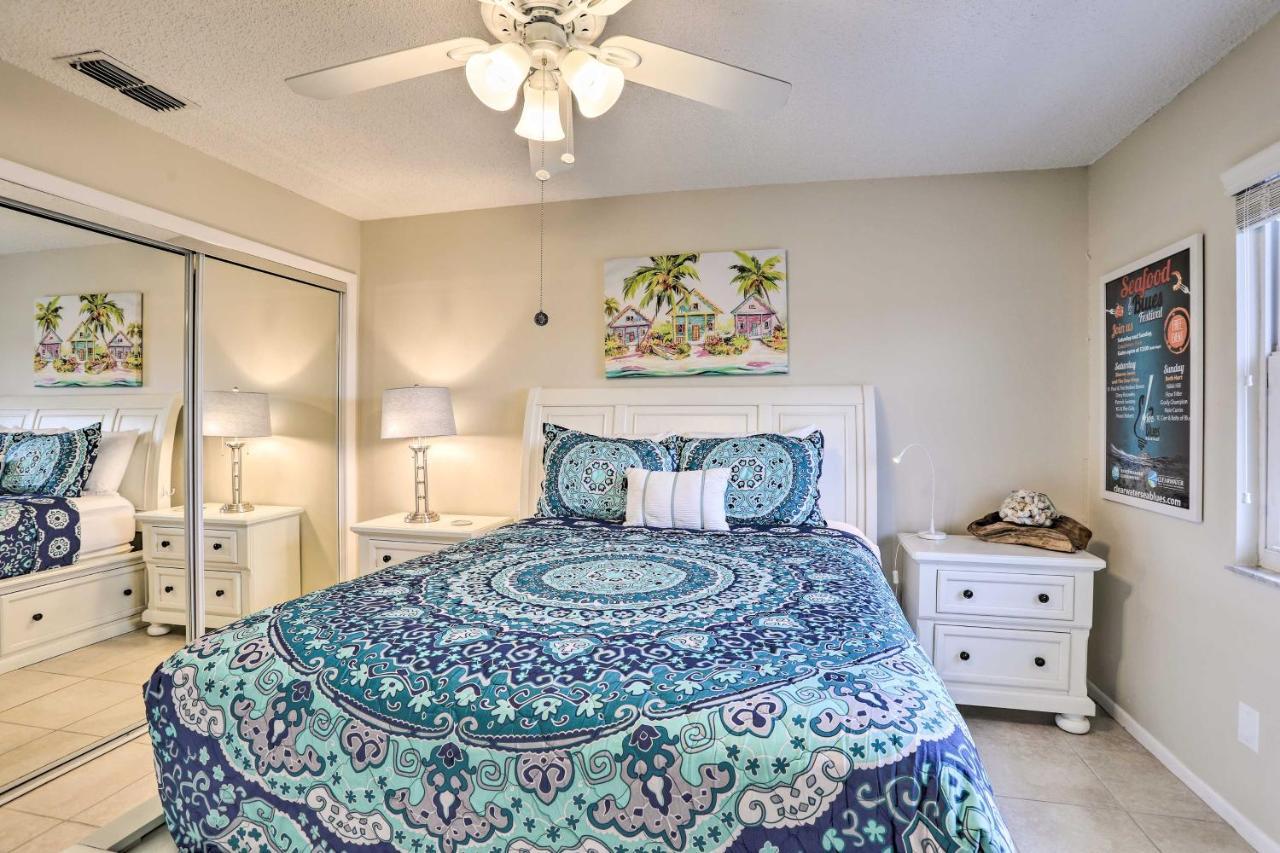 Sea La Vie Sunny Indian Rocks Condo! *