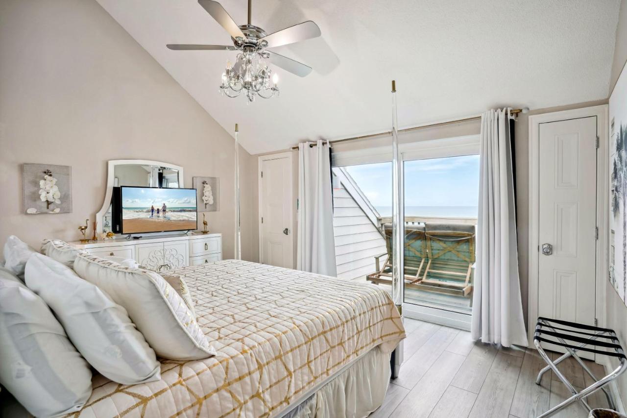 Pelican Pointe 5b * Clearwater Beach