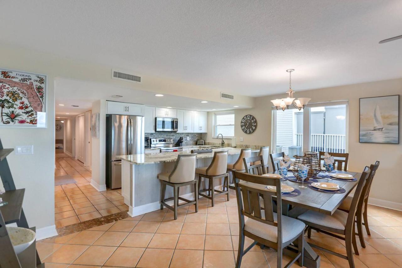 2 Pipers Nest * Clearwater Beach