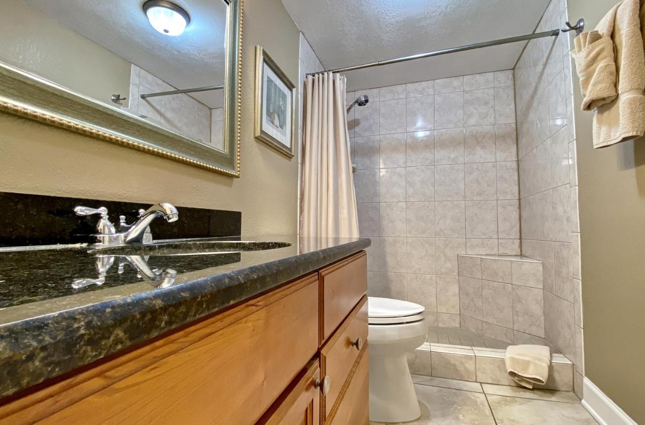 Iii 510 Apartment