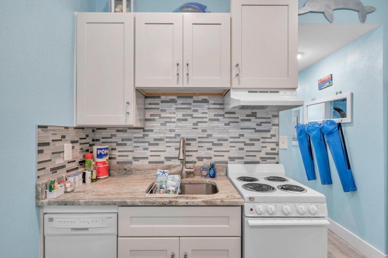 Picturesque Waterfront Apartment Clearwater Beach
