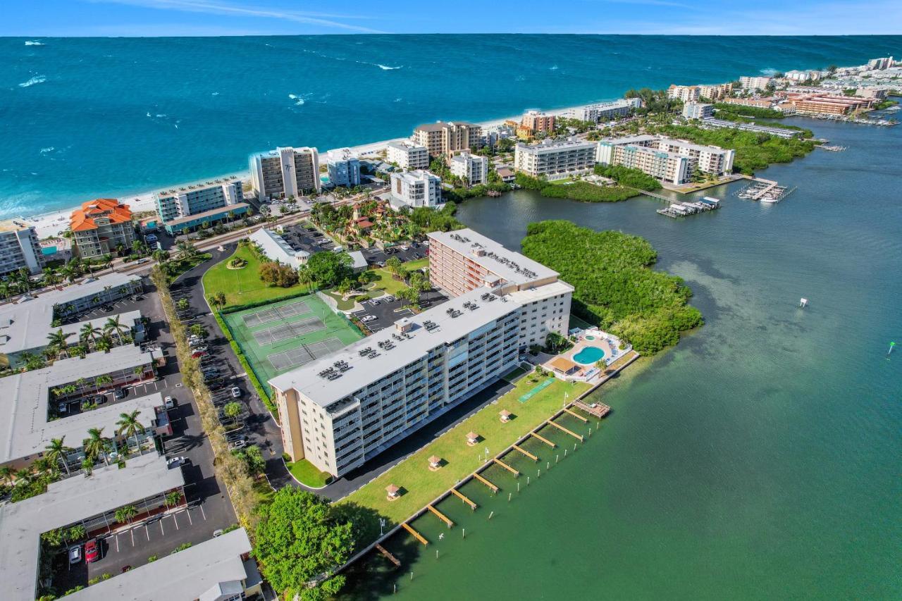 Gulf Escape Apartment Clearwater Beach