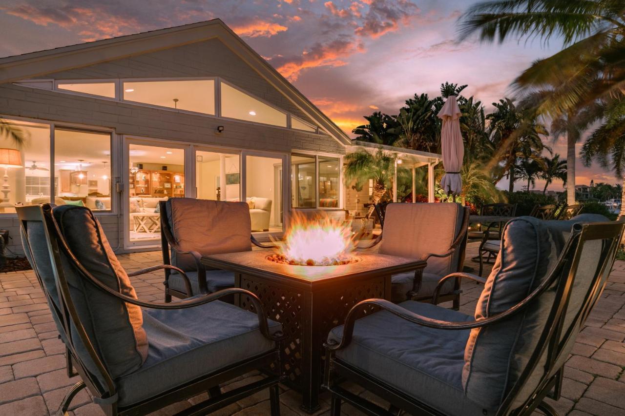 Holiday home Paradise Point - Secluded Waterfront Oasis Near The